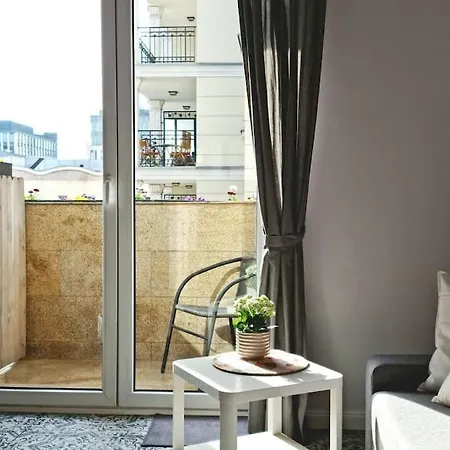 Zachodni Z Balkonem 4 Osoby